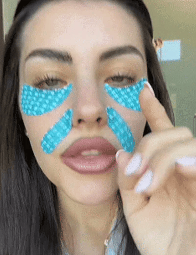 💚 LAST DAY BUY 1 GET 1 FREE✨Peter Thomas Roth Peptide Skinjection Peptide Infused Face + Eye Tape